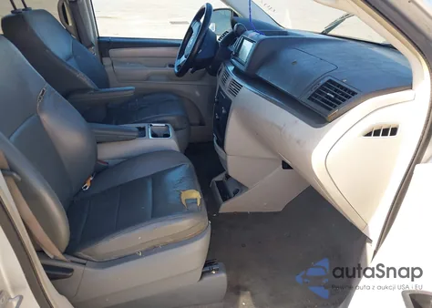 2010 Volkswagen Routan Sel from USA, damaged, VIN 2V4RW5DX4AR204386